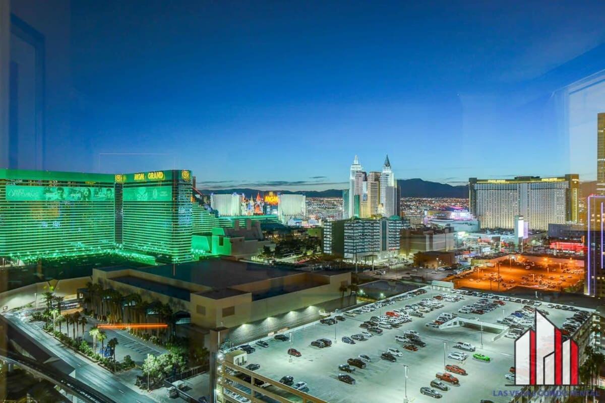 Mgm Signature-23-811 F1 Track & Strip View Studio Las Vegas Exterior photo